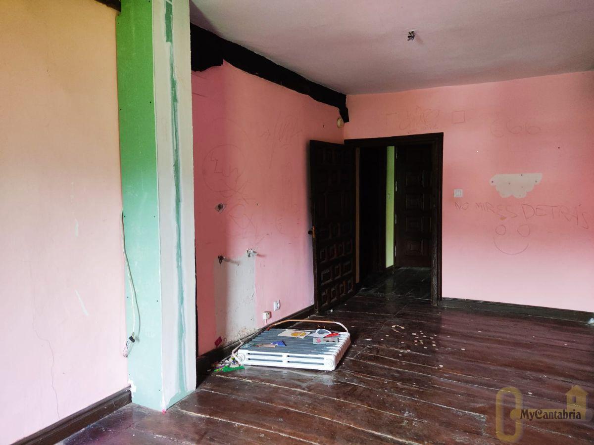 For sale of hotel in Riotuerto