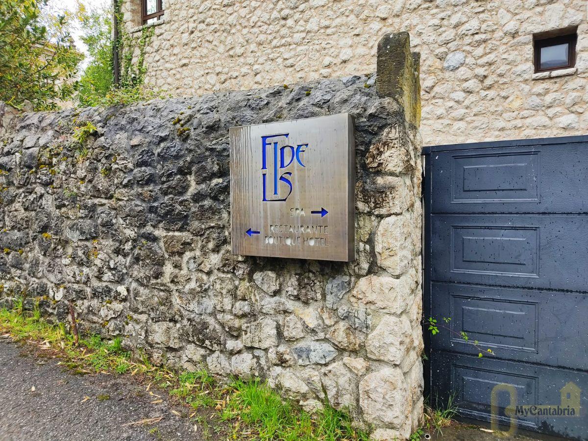 For sale of hotel in Riotuerto