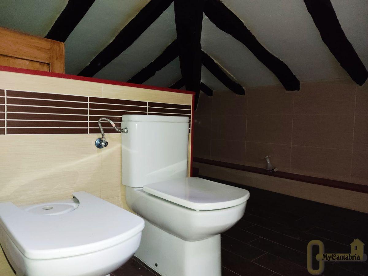 For sale of hotel in Riotuerto