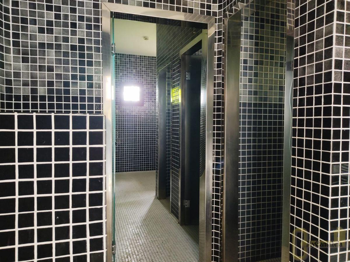 For sale of hotel in Riotuerto