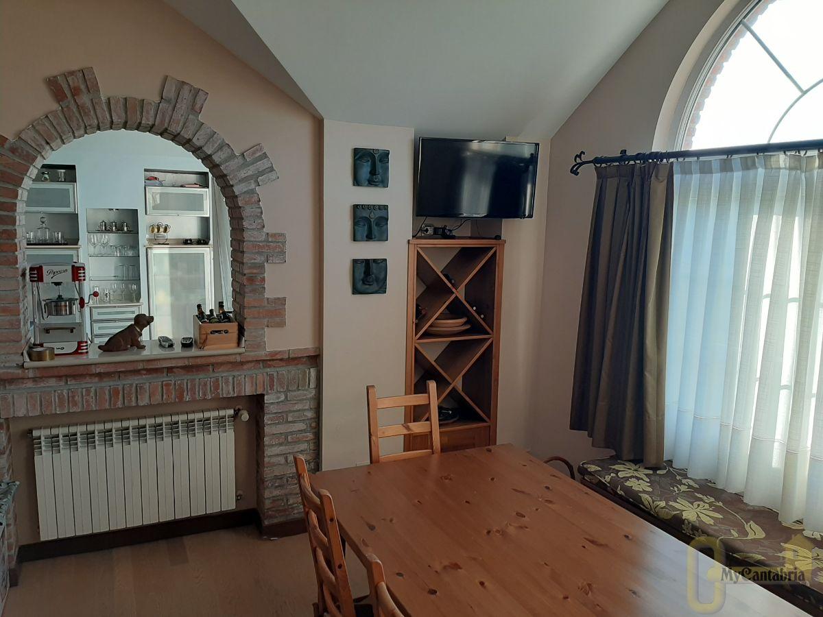 For sale of house in Santa Cruz de Bezana