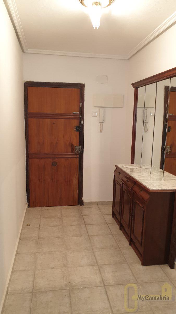 For rent of flat in El Astillero