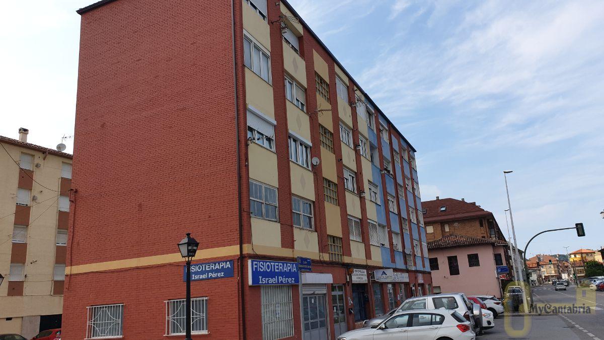 Venta de piso en Santa María de Cayón