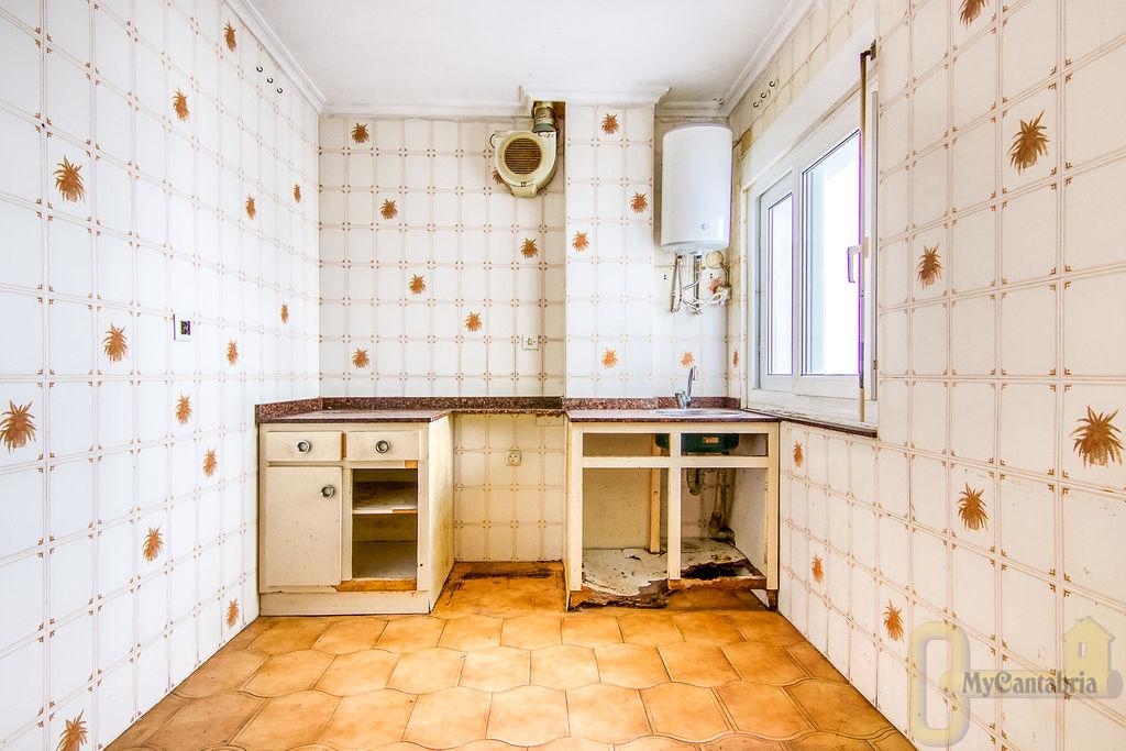 Venta de piso en Ajo