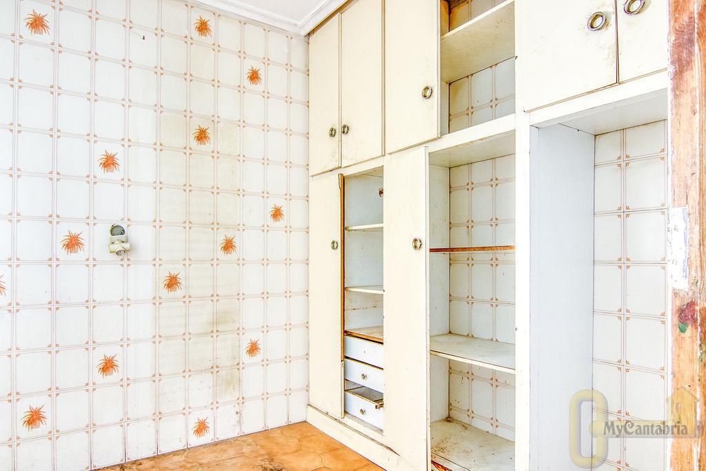 Venta de piso en Ajo