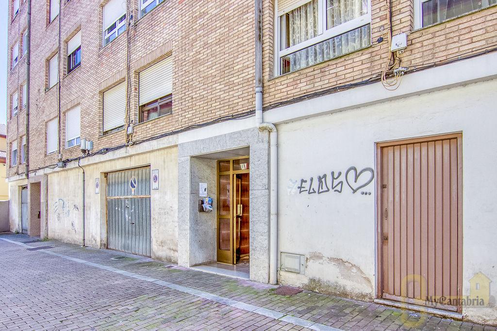 Venta de piso en Ajo