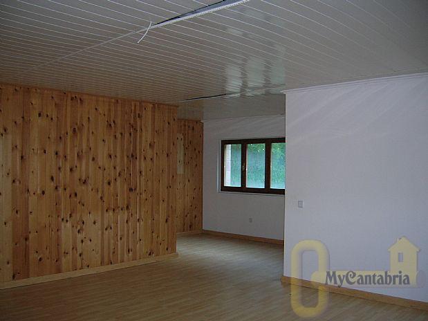 For sale of flat in Corvera de Toranzo