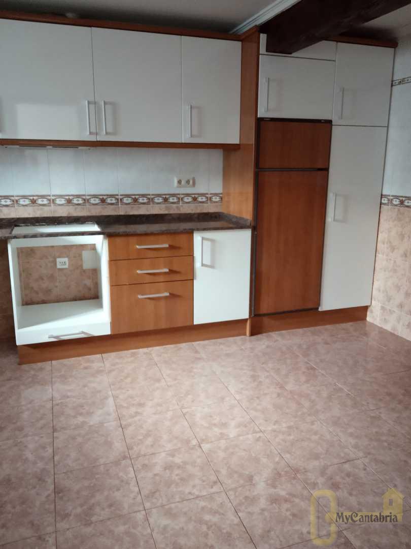 For sale of chalet in Corrales de Buelna Los