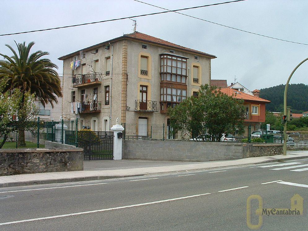 For sale of apartment in Santoña