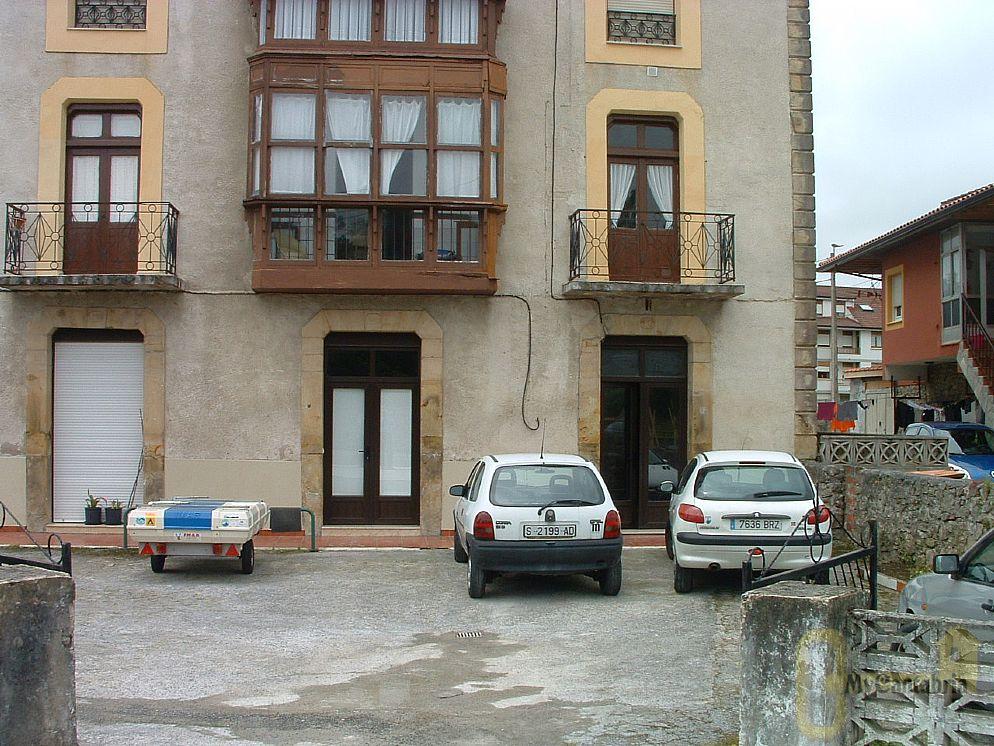 For sale of apartment in Santoña