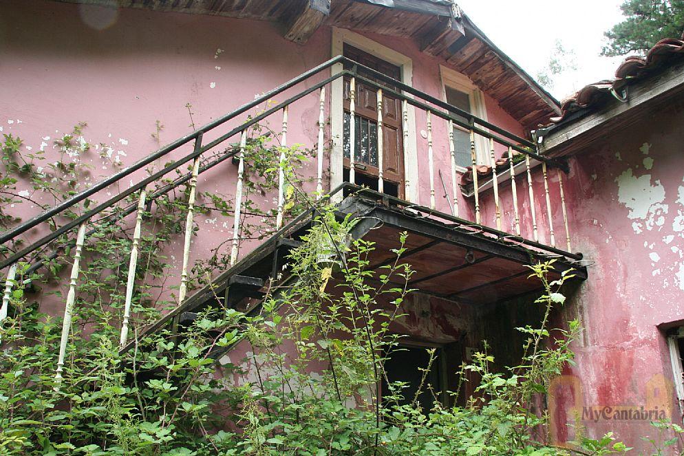 Venta de casa en Los Corrales de Buelna