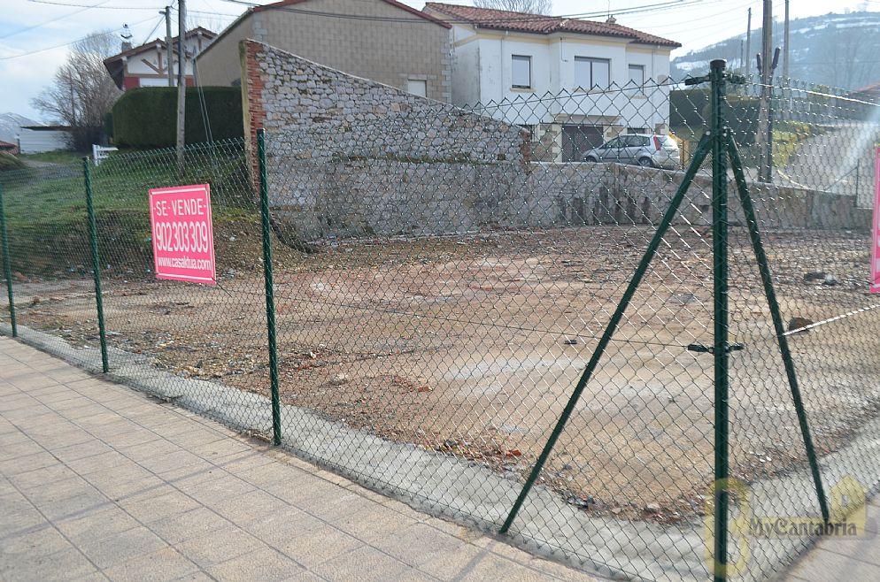 For sale of land in Torrelavega