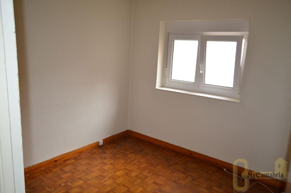 For sale of flat in Torrelavega