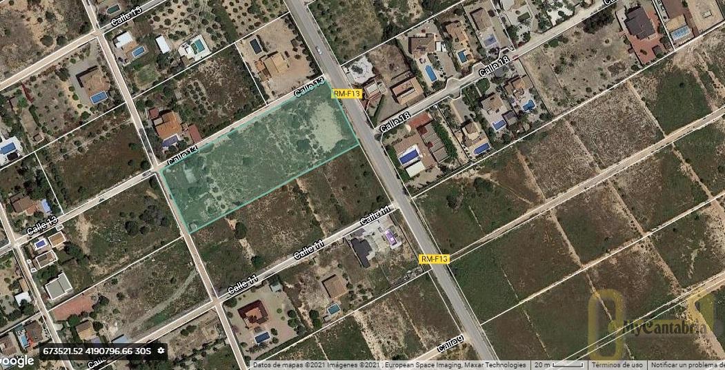 For sale of land in Corvera
