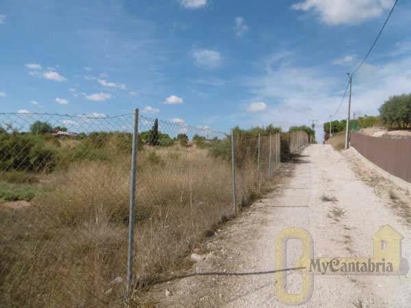 For sale of land in Corvera