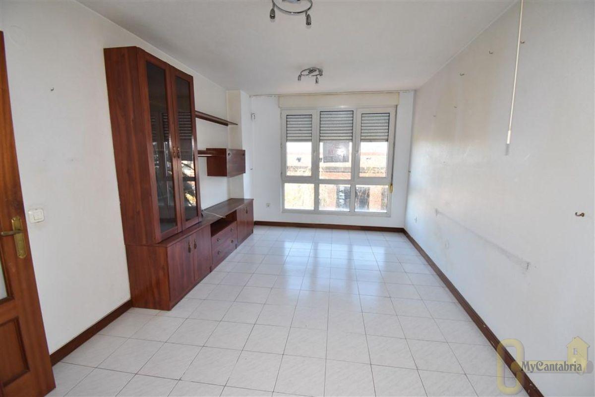 Venta de piso en Bárcena de Cicero