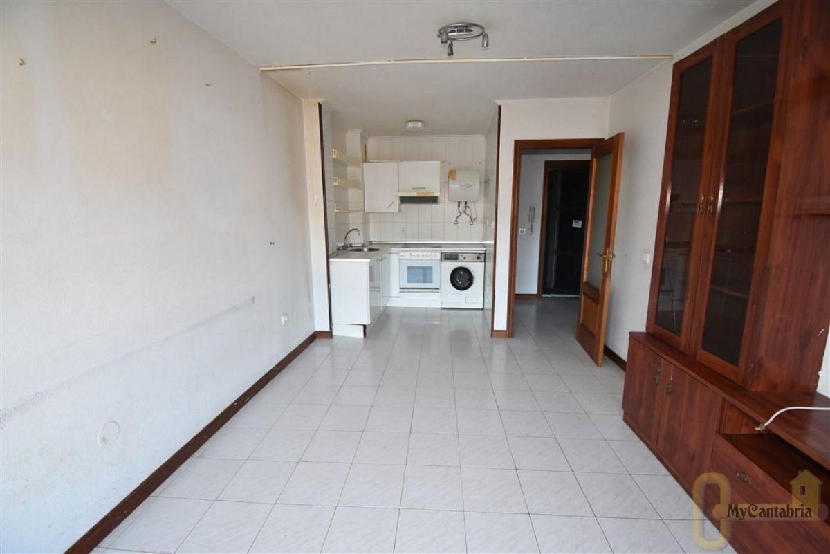 Venta de piso en Bárcena de Cicero