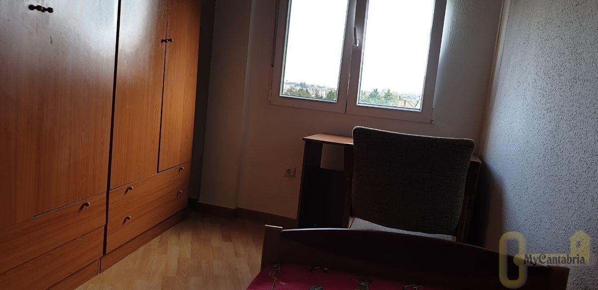 For sale of flat in Santander