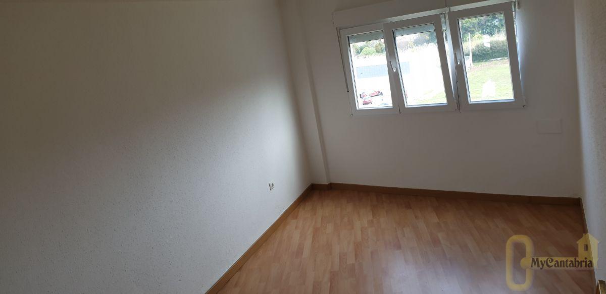 For sale of flat in Santander