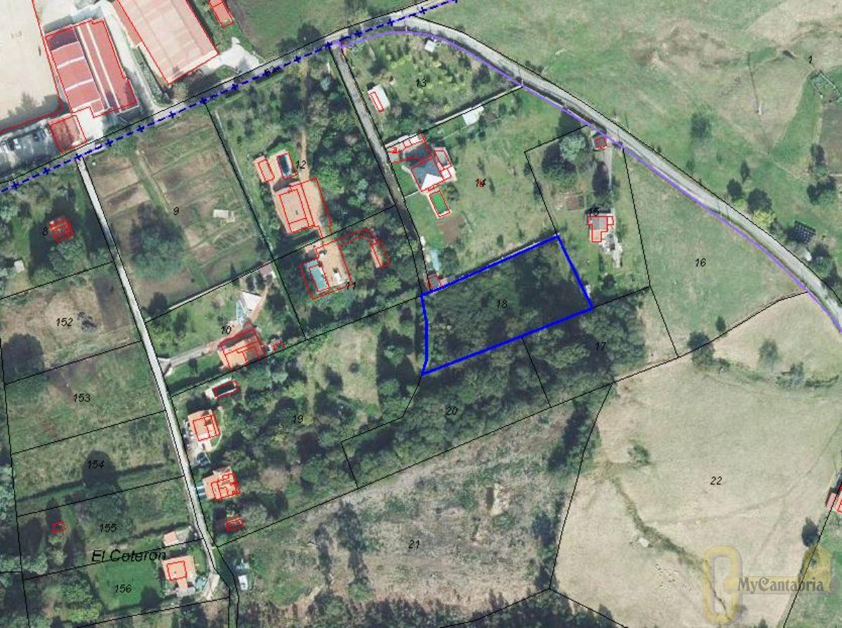 For sale of land in Santa María de Cayón