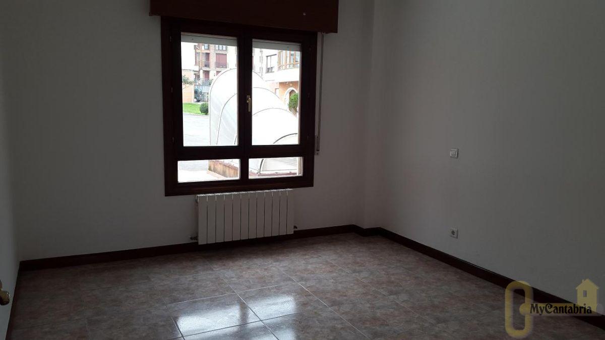 Venta de piso en Meruelo