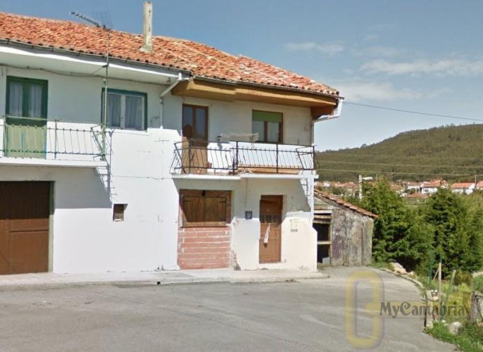 For sale of house in Argoños