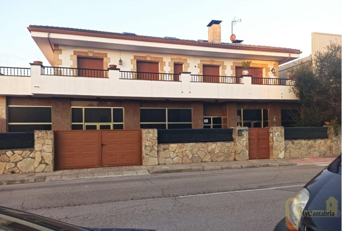 Venta de chalet en Santander