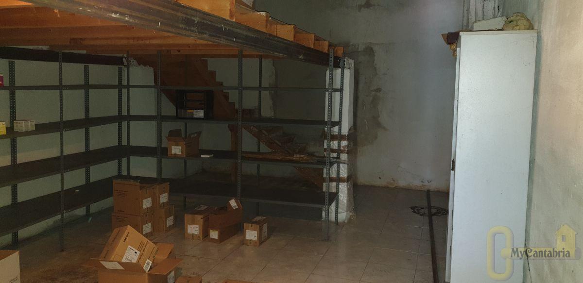 Alquiler de local comercial en Santa María de Cayón