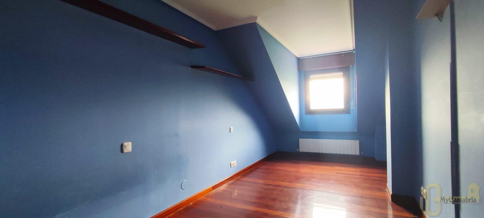 For sale of flat in Bárcena de Cicero