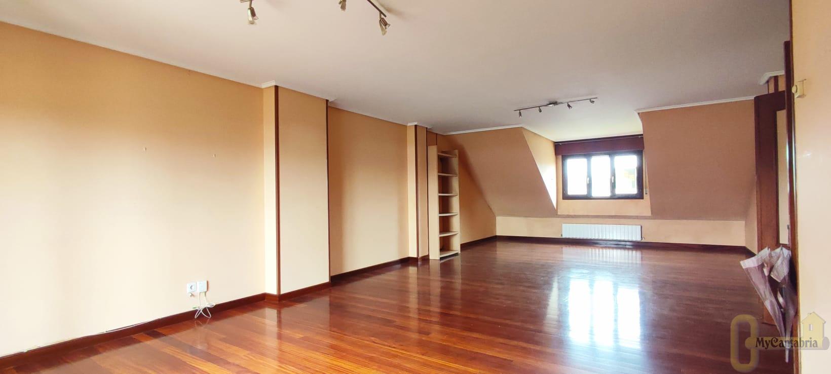 For sale of flat in Bárcena de Cicero