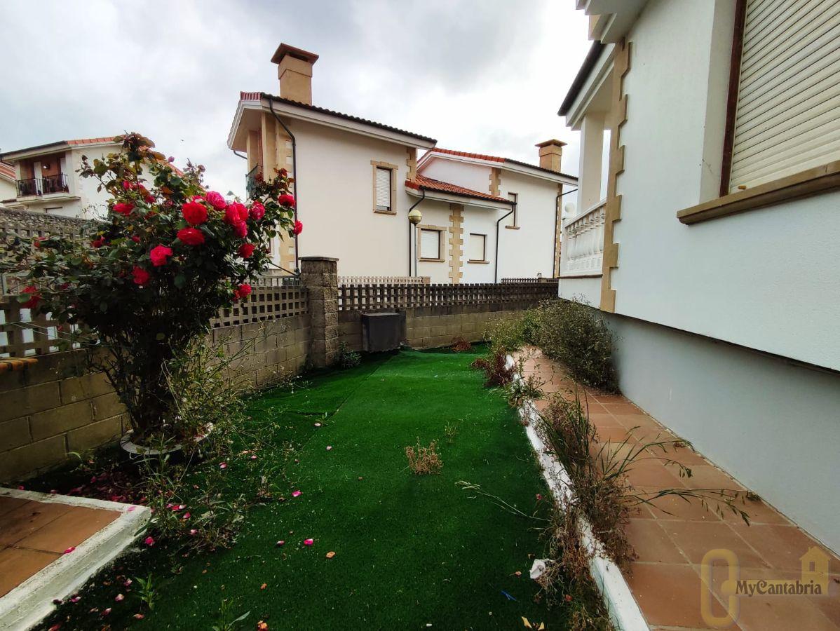 Venta de casa en Arnuero