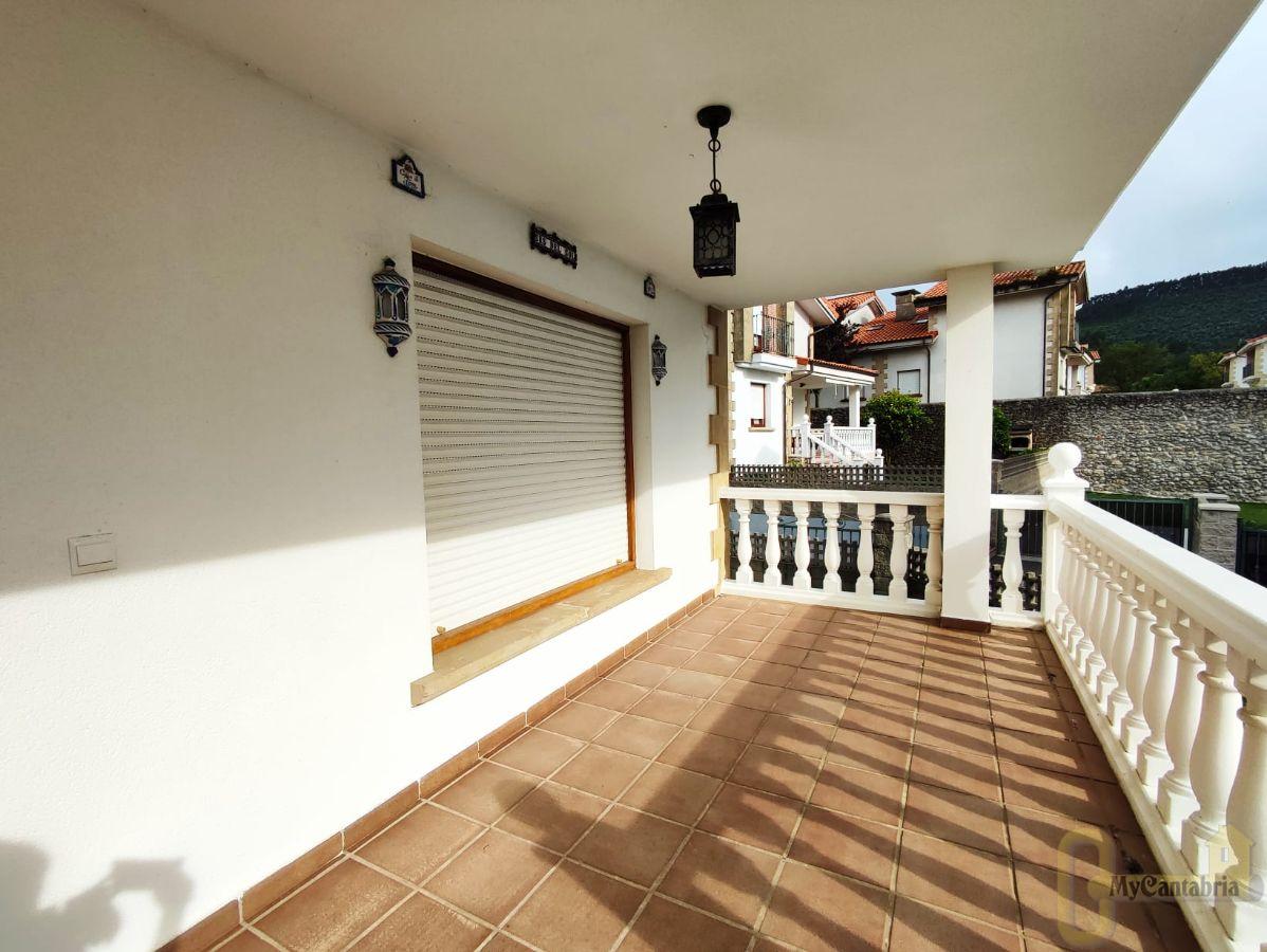 Venta de casa en Arnuero