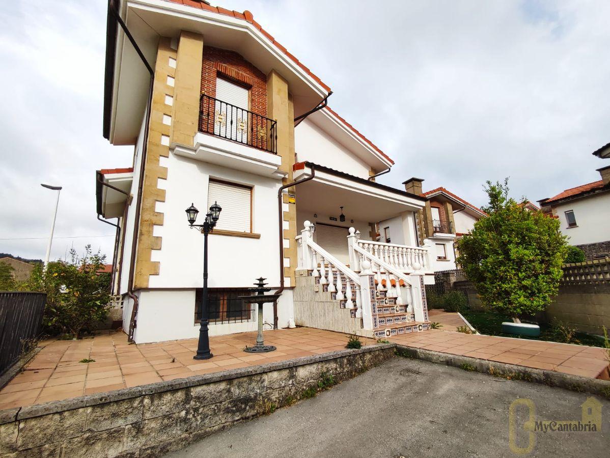 Venta de casa en Arnuero
