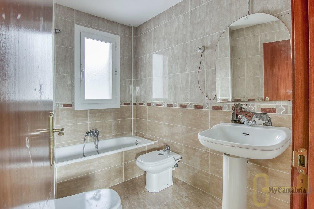 Venta de casa en Castro-Urdiales