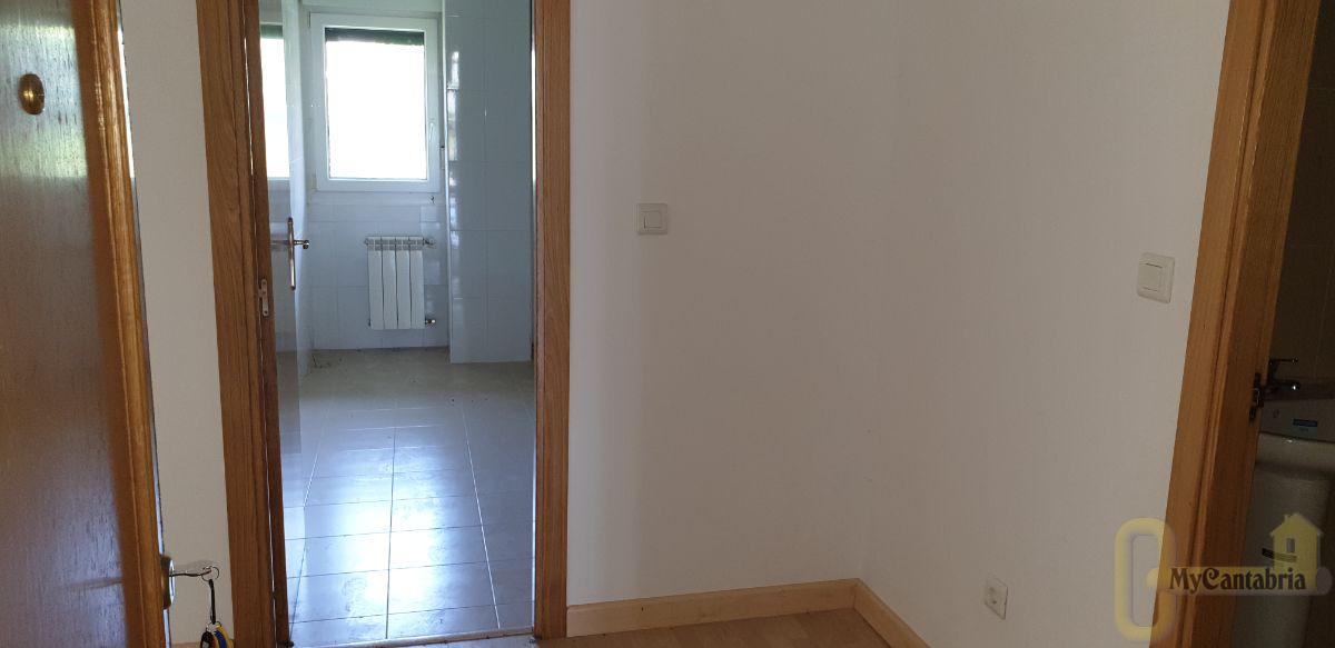 Venta de piso en Castañeda