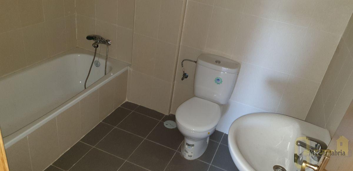 Venta de piso en Castañeda