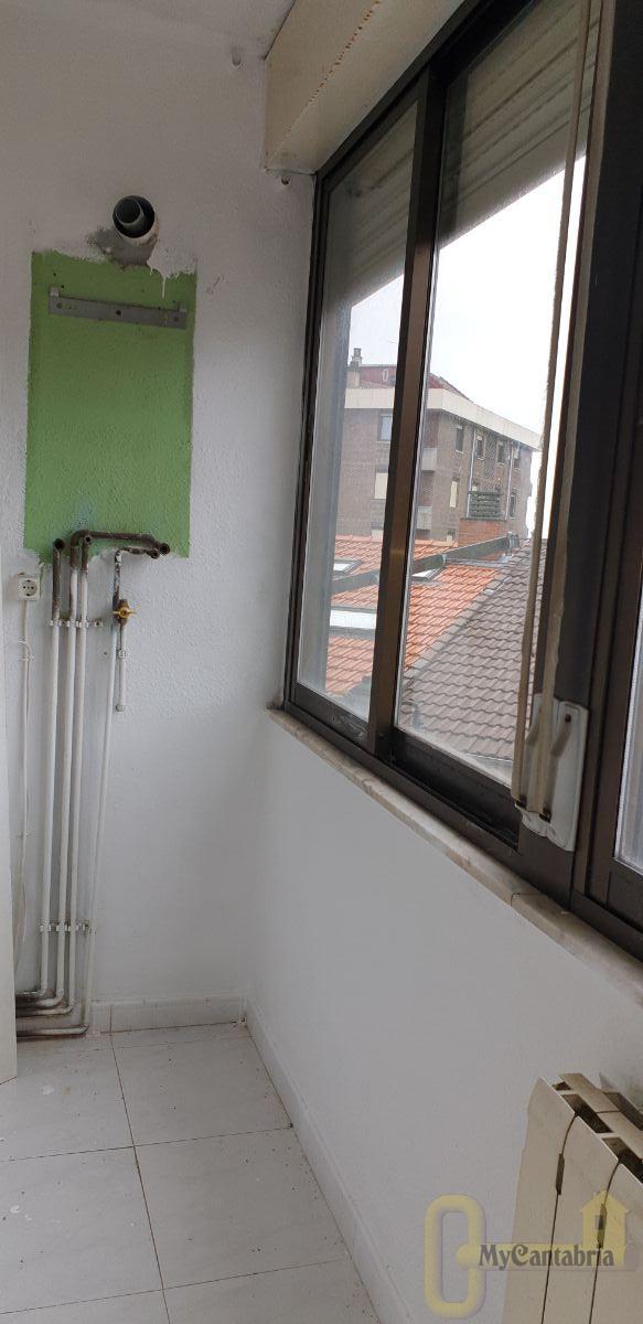 For sale of flat in Torrelavega