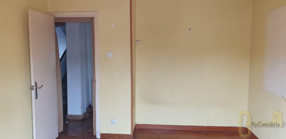 For sale of flat in Torrelavega