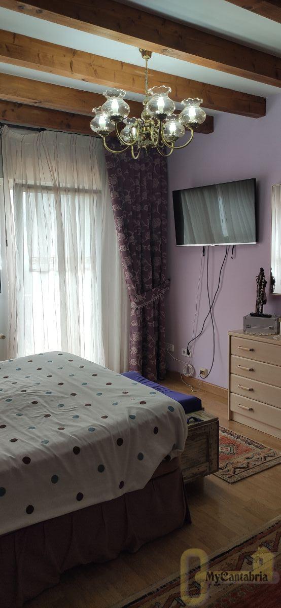 For sale of house in Santa María de Cayón