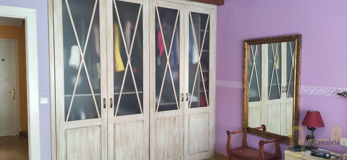 For sale of house in Santa María de Cayón
