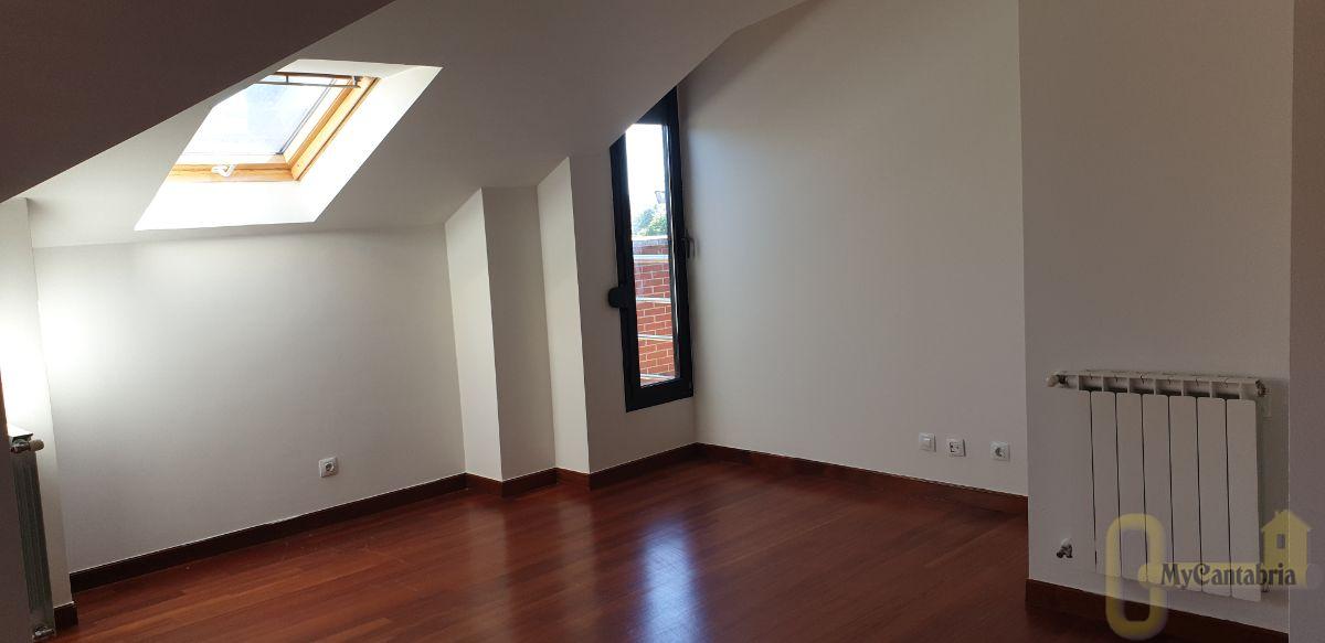 For sale of flat in Santa María de Cayón