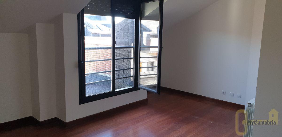 For sale of flat in Santa María de Cayón