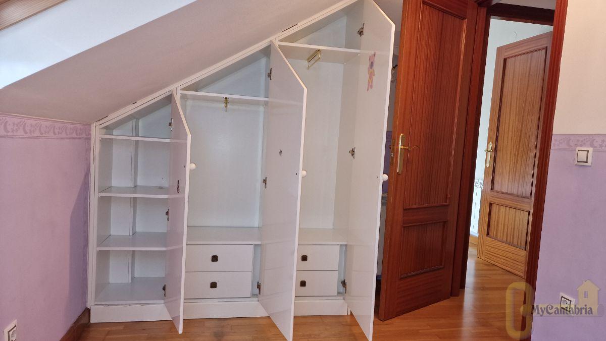 For sale of flat in Santa María de Cayón