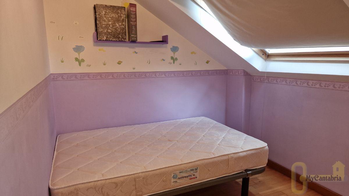 For sale of flat in Santa María de Cayón