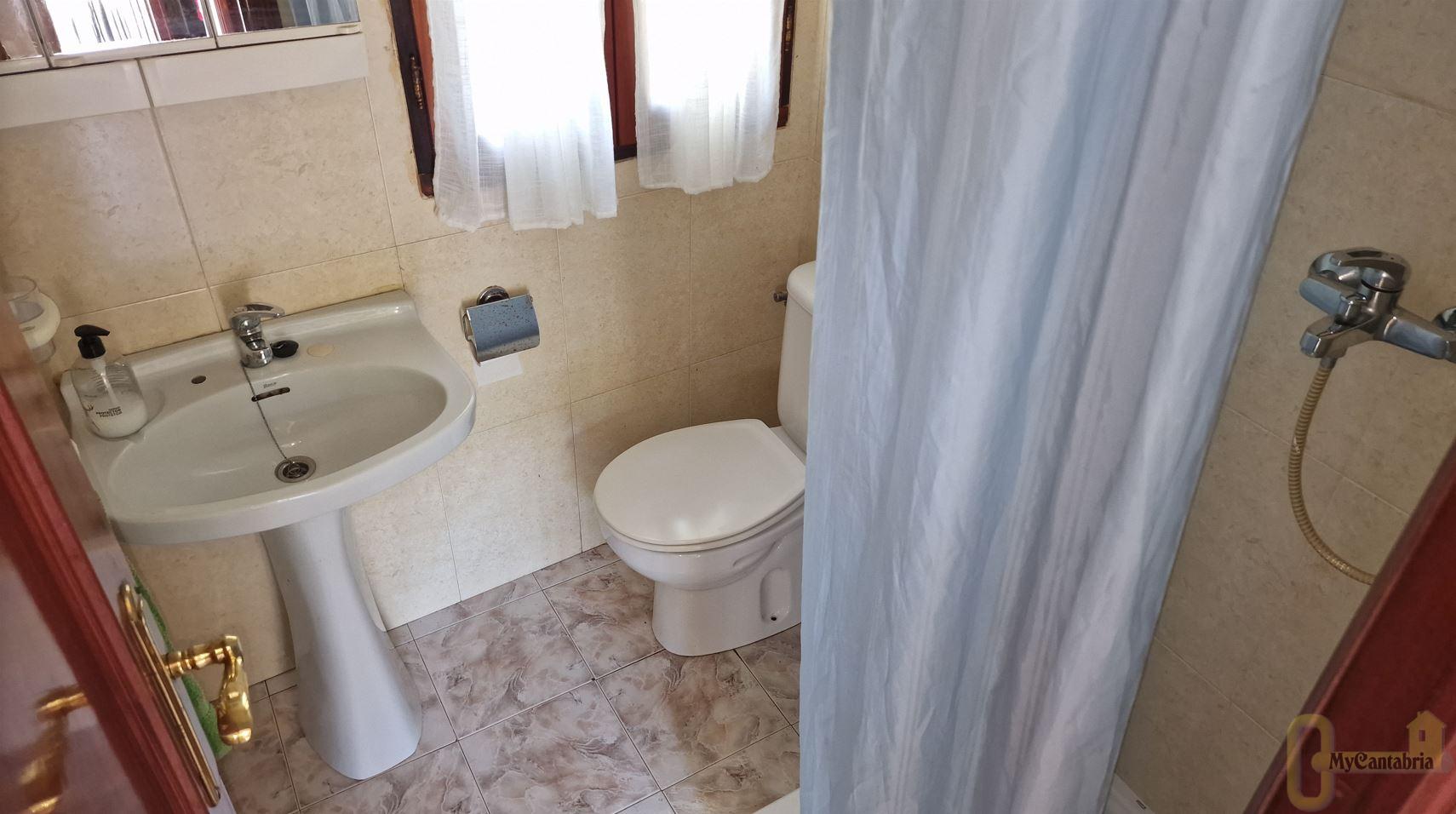Venta de casa en Santa María de Cayón