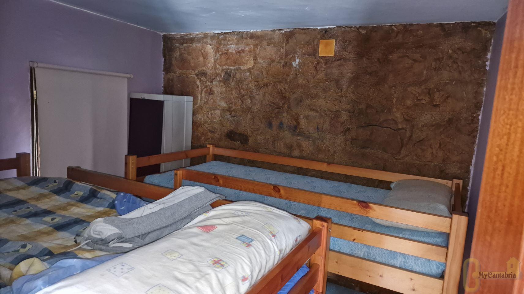 Venta de casa en Santa María de Cayón