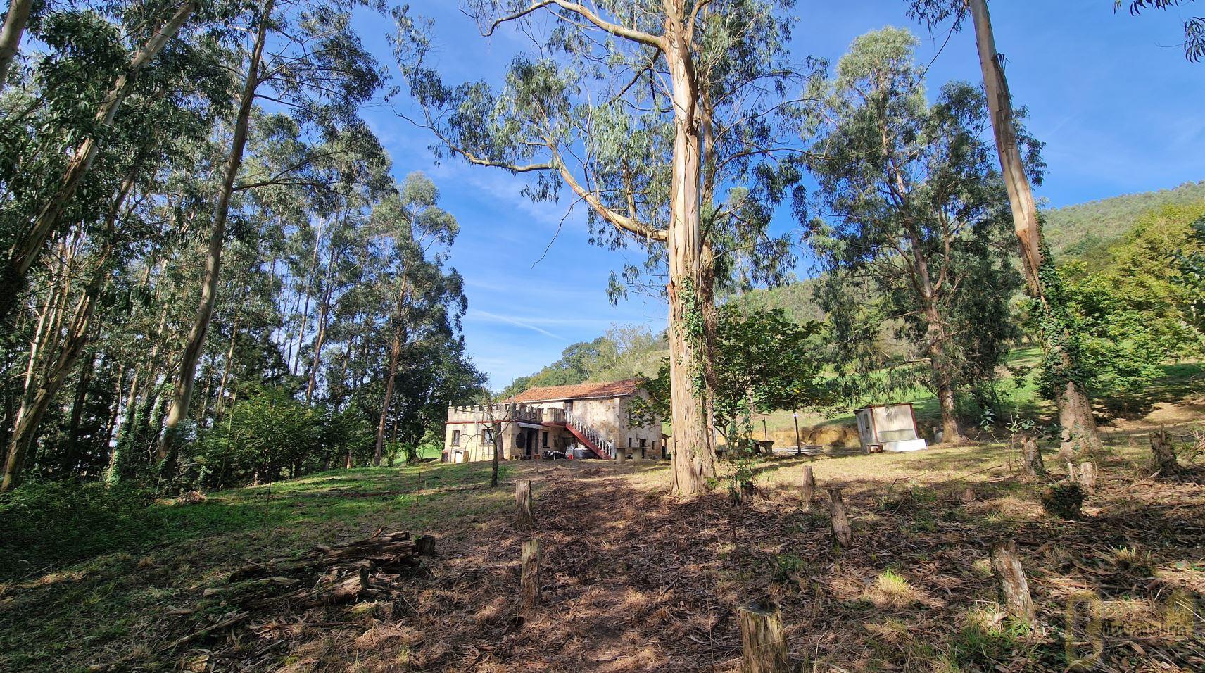 Venta de casa en Santa María de Cayón