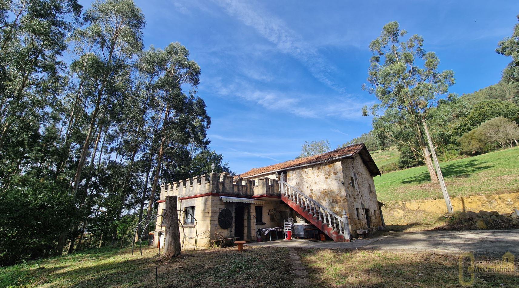 Venta de casa en Santa María de Cayón