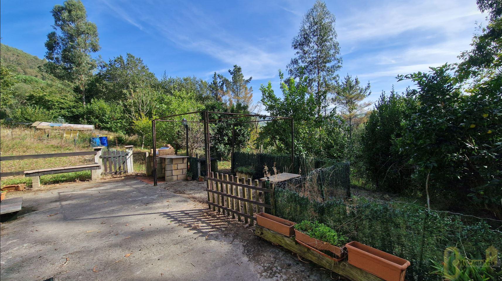 Venta de casa en Santa María de Cayón