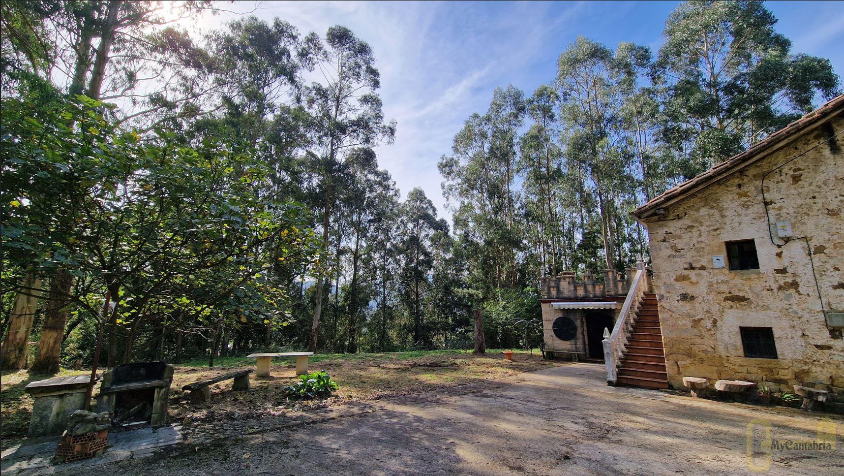 Venta de casa en Santa María de Cayón